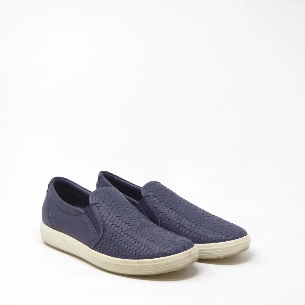 ECCO Womens Soft 7 Slip On Shoes Blue Woven Leather Sneakers 39 / 8-8.5